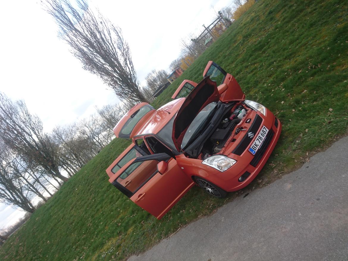 Suzuki Swift ( Madam Orange) Solgt billede 12