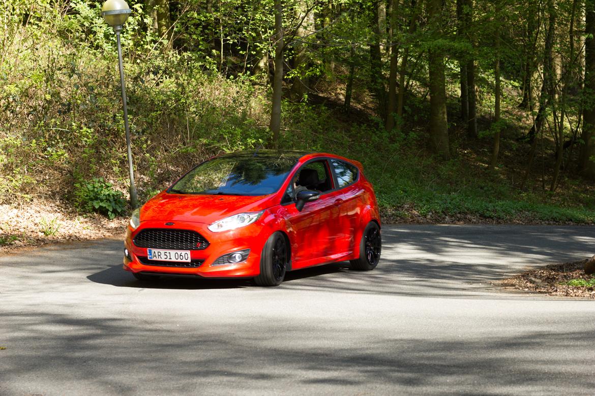 Ford Fiesta (Red Edition) billede 8