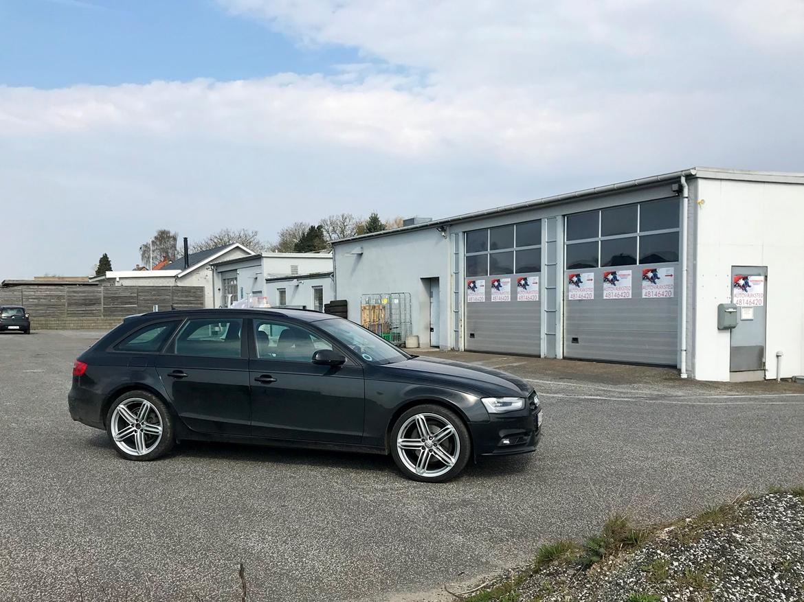Audi A4 Avant 3.0tdi quattro S-tronic billede 1