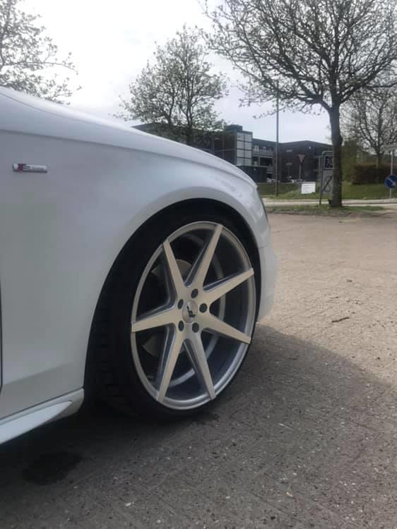 Audi A4 2,0 TDI S-Line billede 13