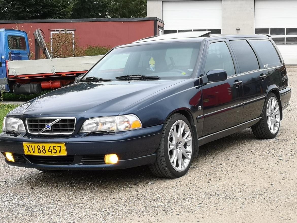 Volvo V70 T R-Design billede 5