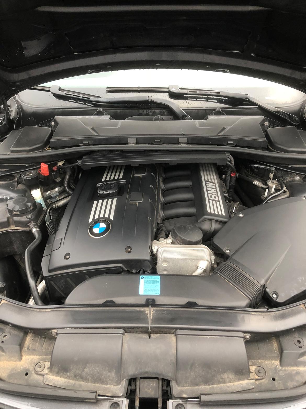 BMW 325I E90 billede 3