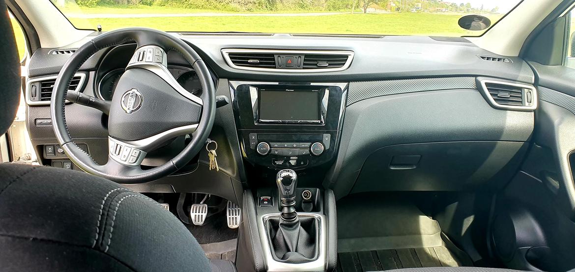 Nissan Qashqai 1.2 DIG-T Acenta - Eftermonteret Pioneer Radio. billede 9