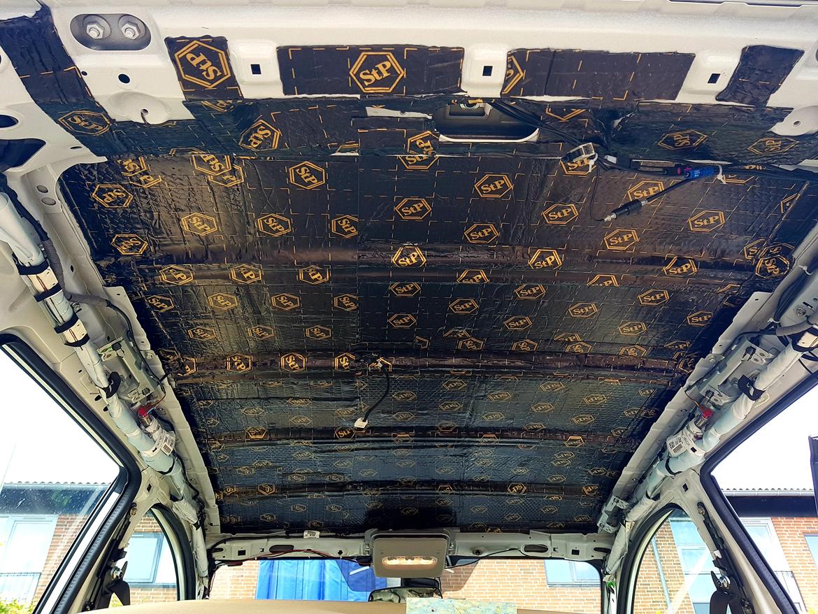 Nissan Qashqai 1.2 DIG-T Acenta - Støjdæmpet i taget. billede 15