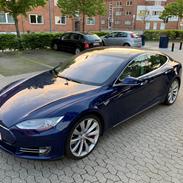 Tesla Model S P85D - Tess