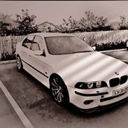 BMW E39 523i Aut. Limousine Alpinweiss