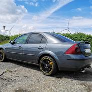 Ford Mondeo MK3 2.0 Titanium