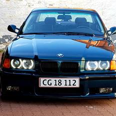 BMW 320i E36 Coupe