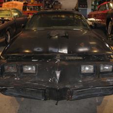 Pontiac Firebird Trans am 