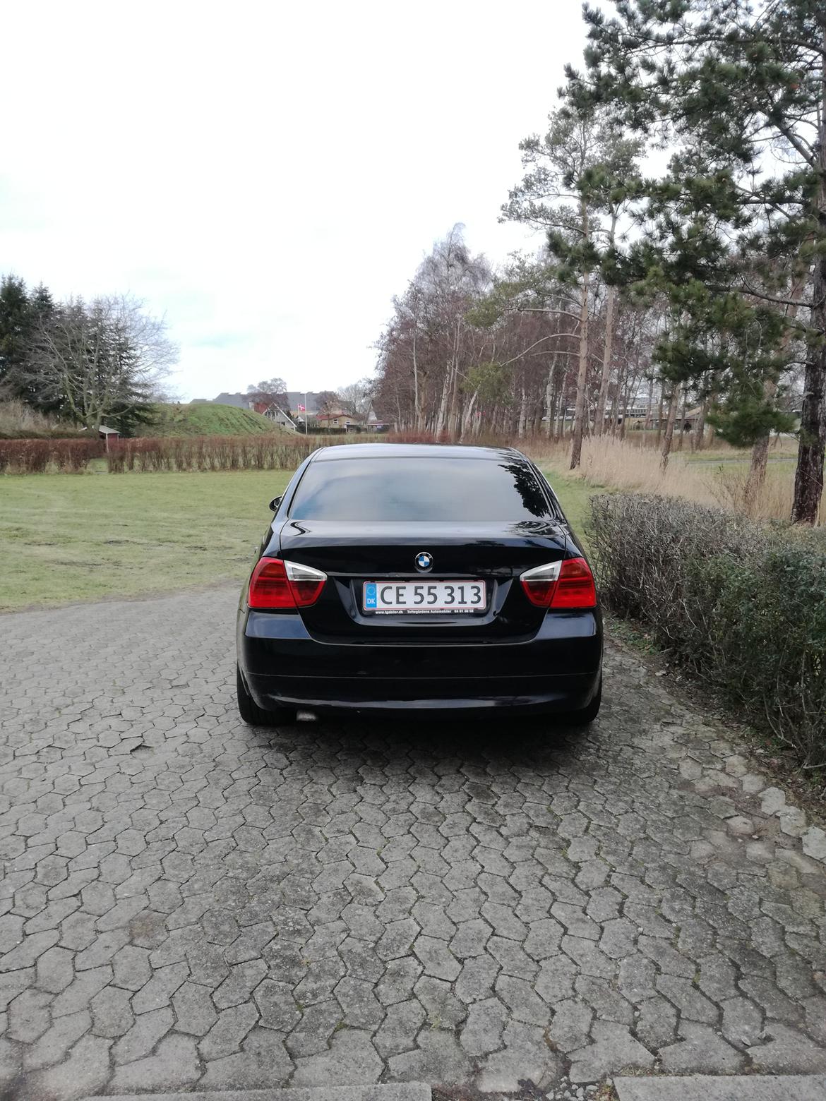 BMW E90 318d billede 11