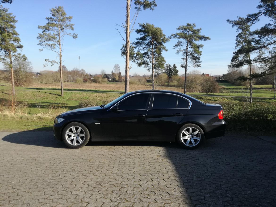 BMW E90 318d billede 13