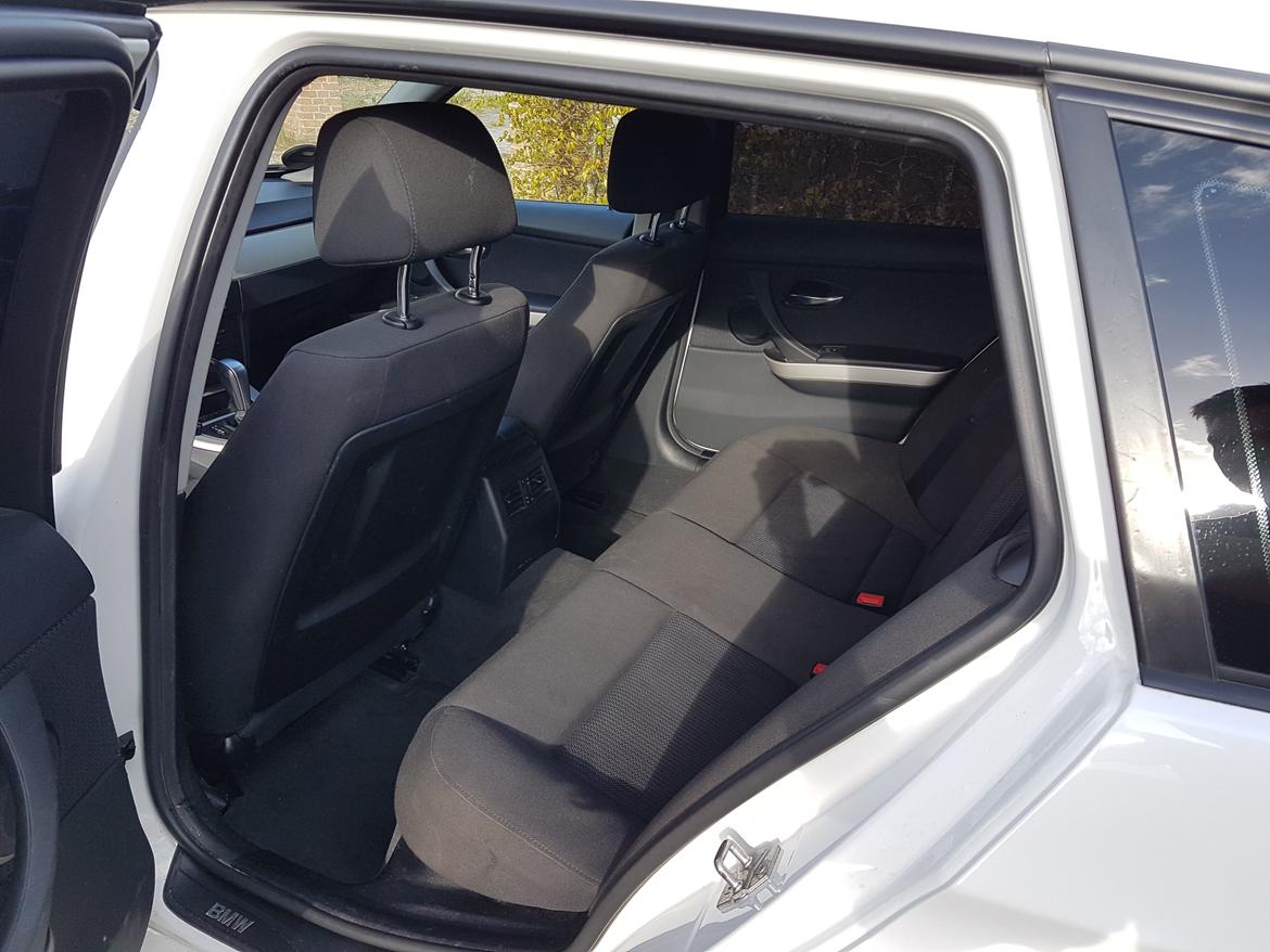 BMW 320d Touring billede 6