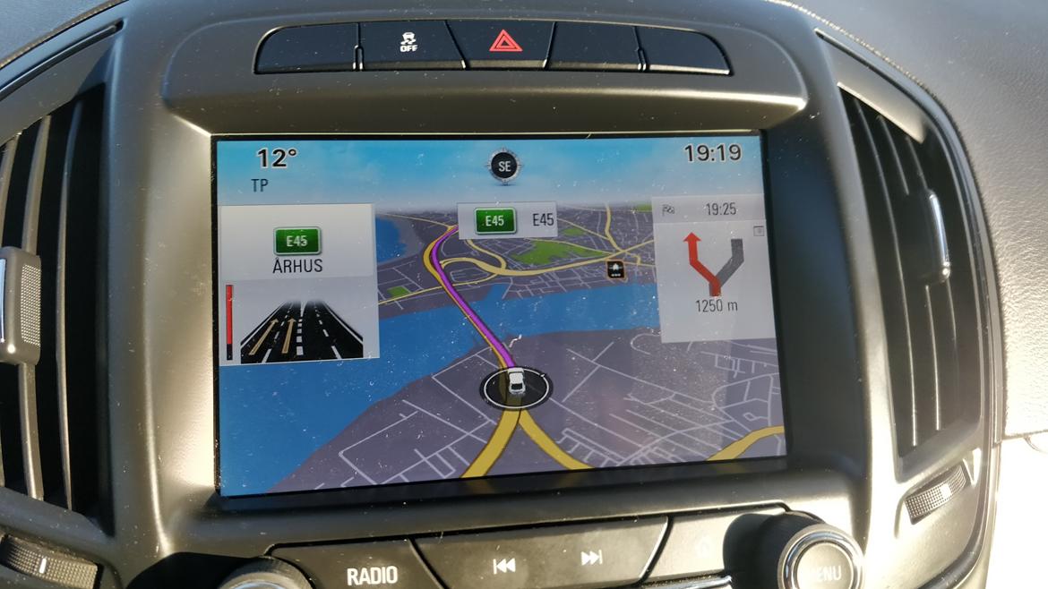 Opel Insignia Sportstour billede 6