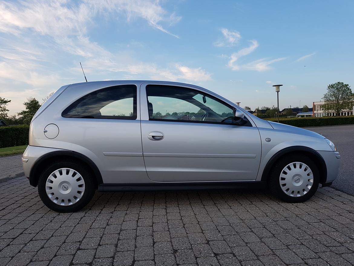 Opel Corsa Limited + billede 5