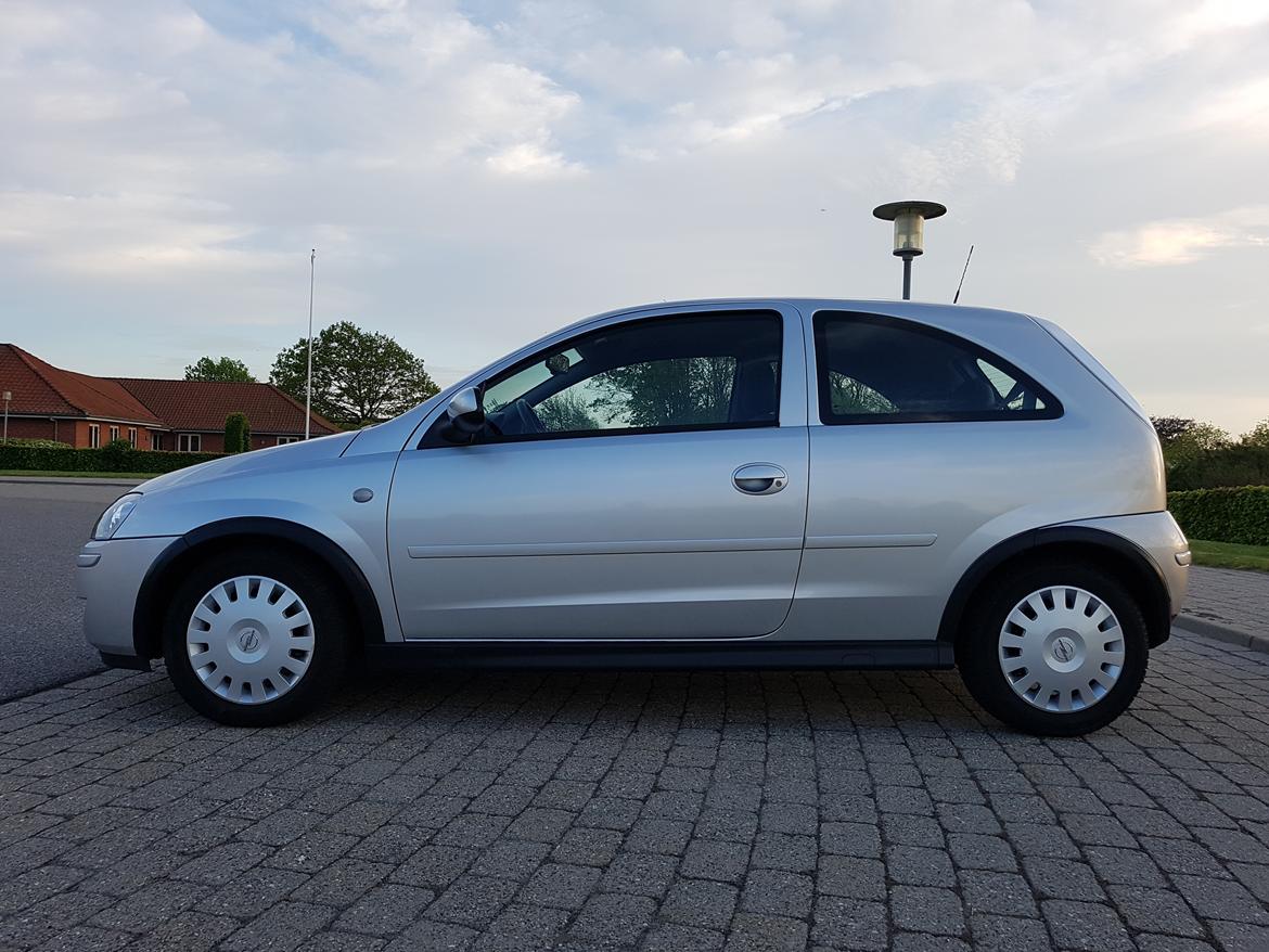 Opel Corsa Limited + billede 6