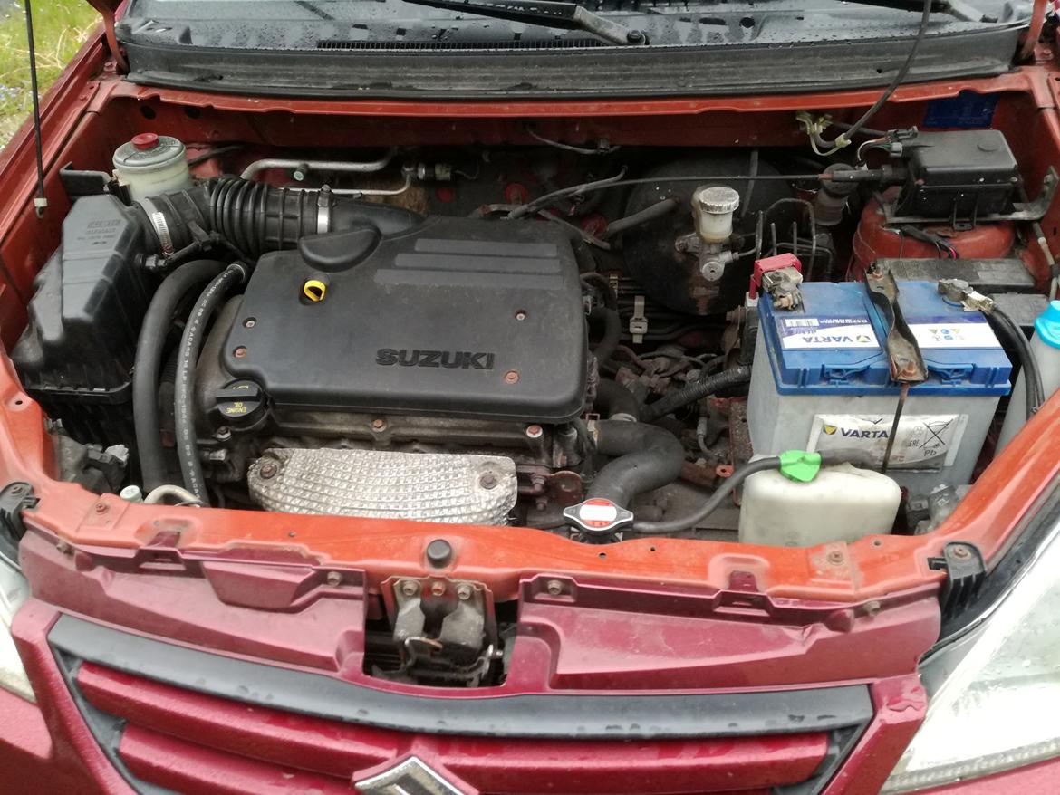 Suzuki Liana billede 5