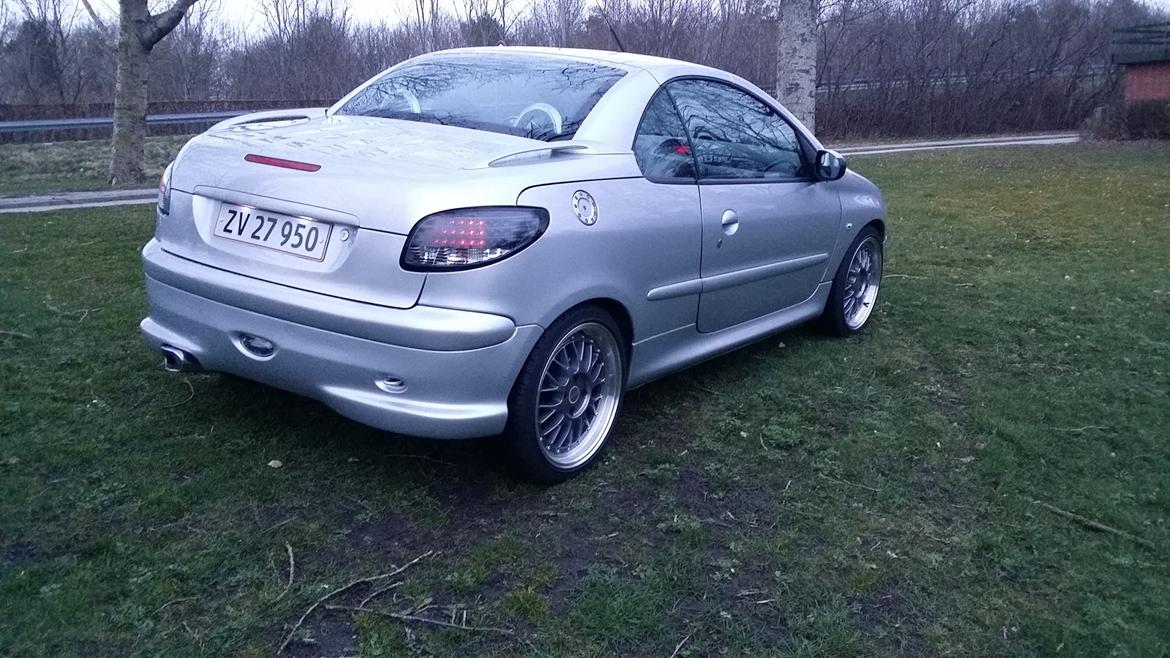 Peugeot 206 16v cc  Cabriolet SOLGT billede 5