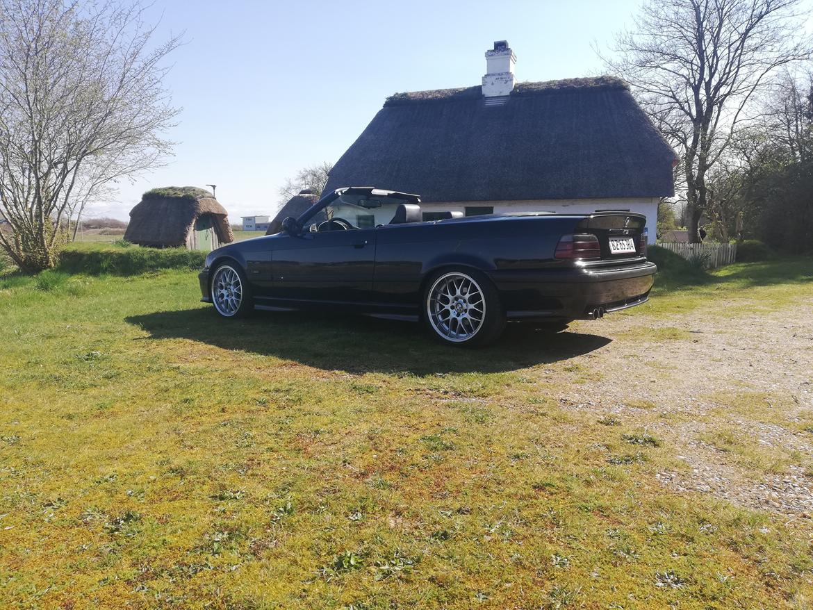 BMW E36-323i CABRIOLET  SOLGT billede 6