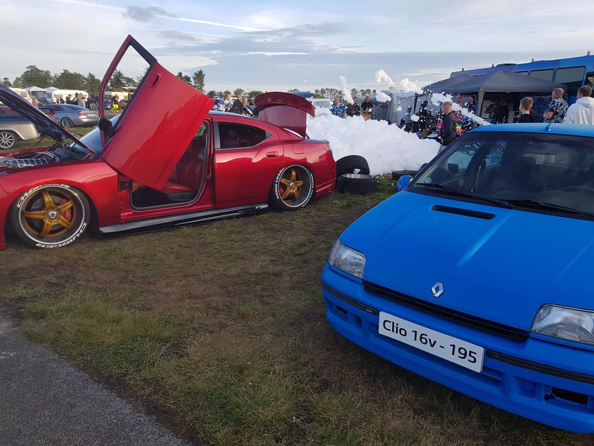 Renault Clio 1.8 16v (2.0 F7R med åbne spjældhuse) billede 7