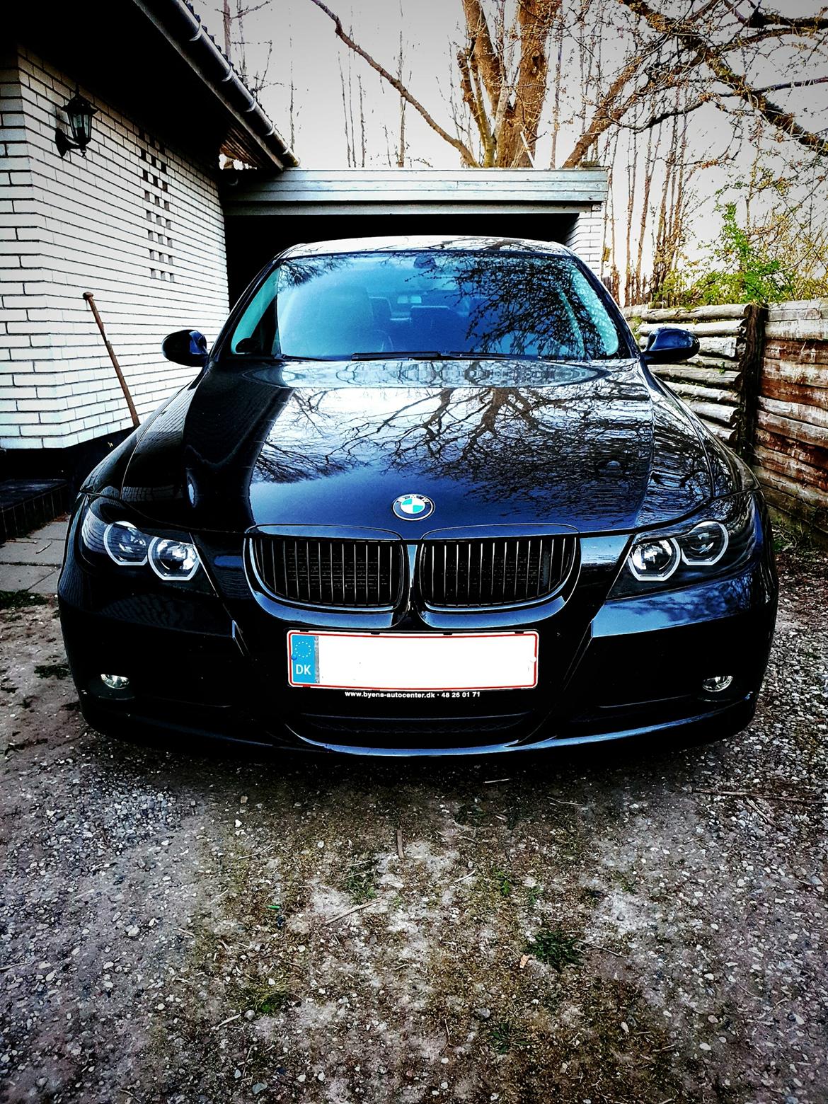 BMW E90 320D shadowline **SOLGT** billede 7