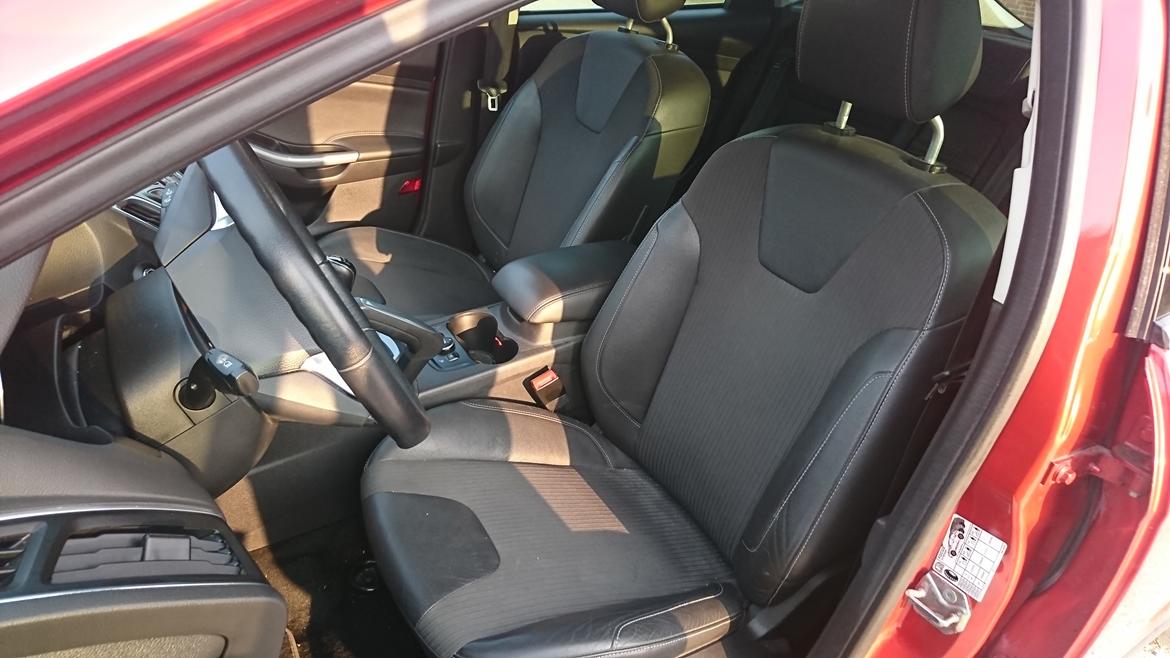 Ford Focus 1,6 SCTi Titanium  billede 8