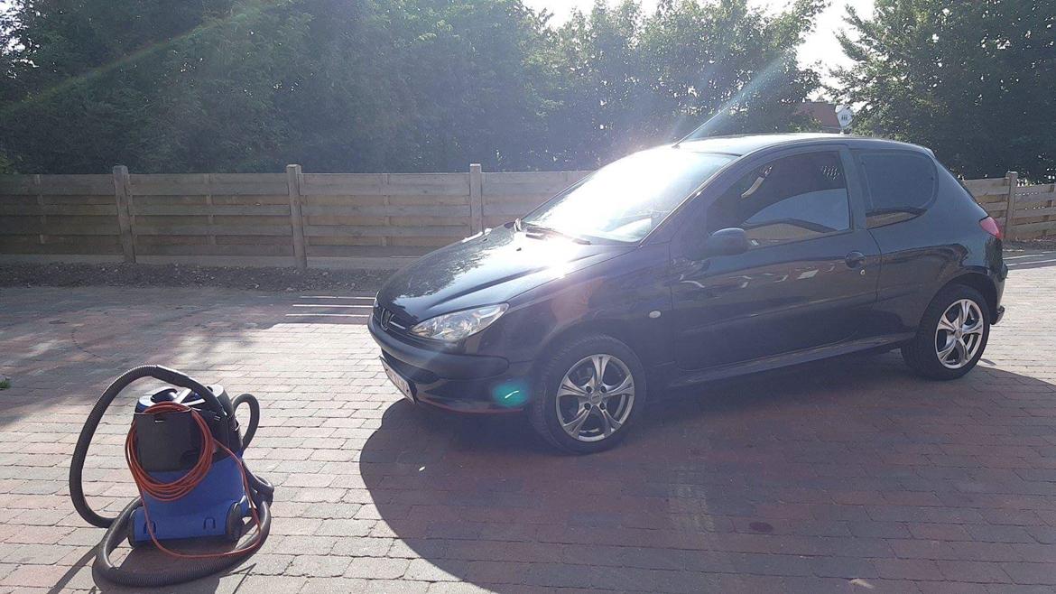 Peugeot 206 1.4 Benz billede 2