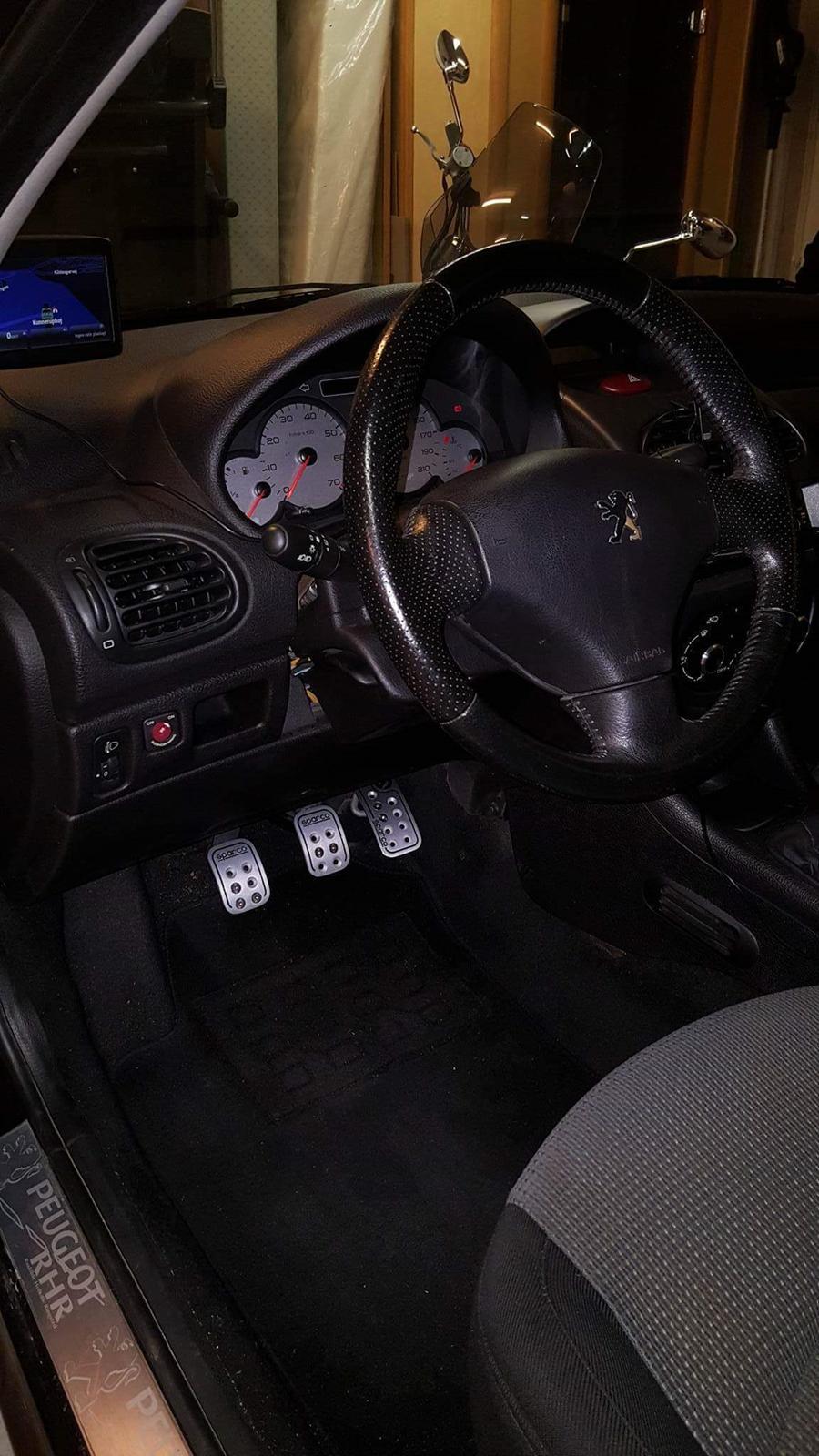 Peugeot 206 1.4 Benz billede 16