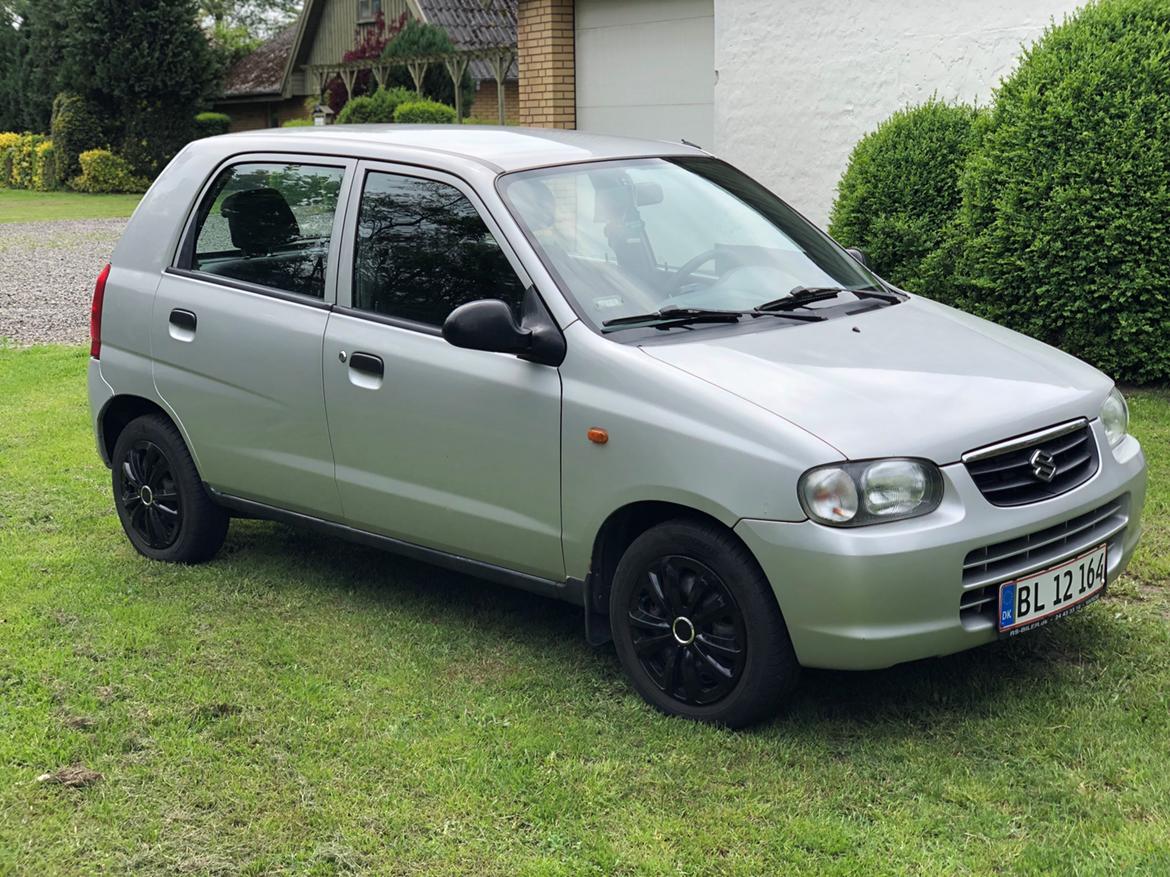Suzuki Alto HA23 1,1 GL [SOLGT] billede 2