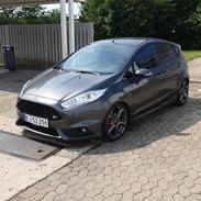 Ford Fiesta "ST optik" ( st-line)