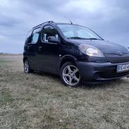 Toyota yaris verso