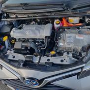 Toyota Yaris Hybrid H2 CVT
