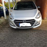 Hyundai I30 EM