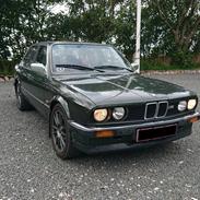 BMW E30 325e