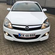 Opel Astra H GTC OPC Line