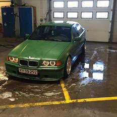 BMW E36