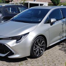 Toyota Corolla Touring Sport Hybrid H4