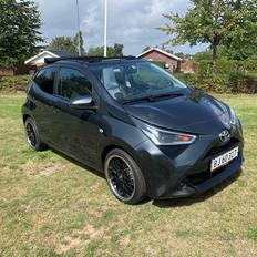 Toyota Aygo X-Sky X-Shift