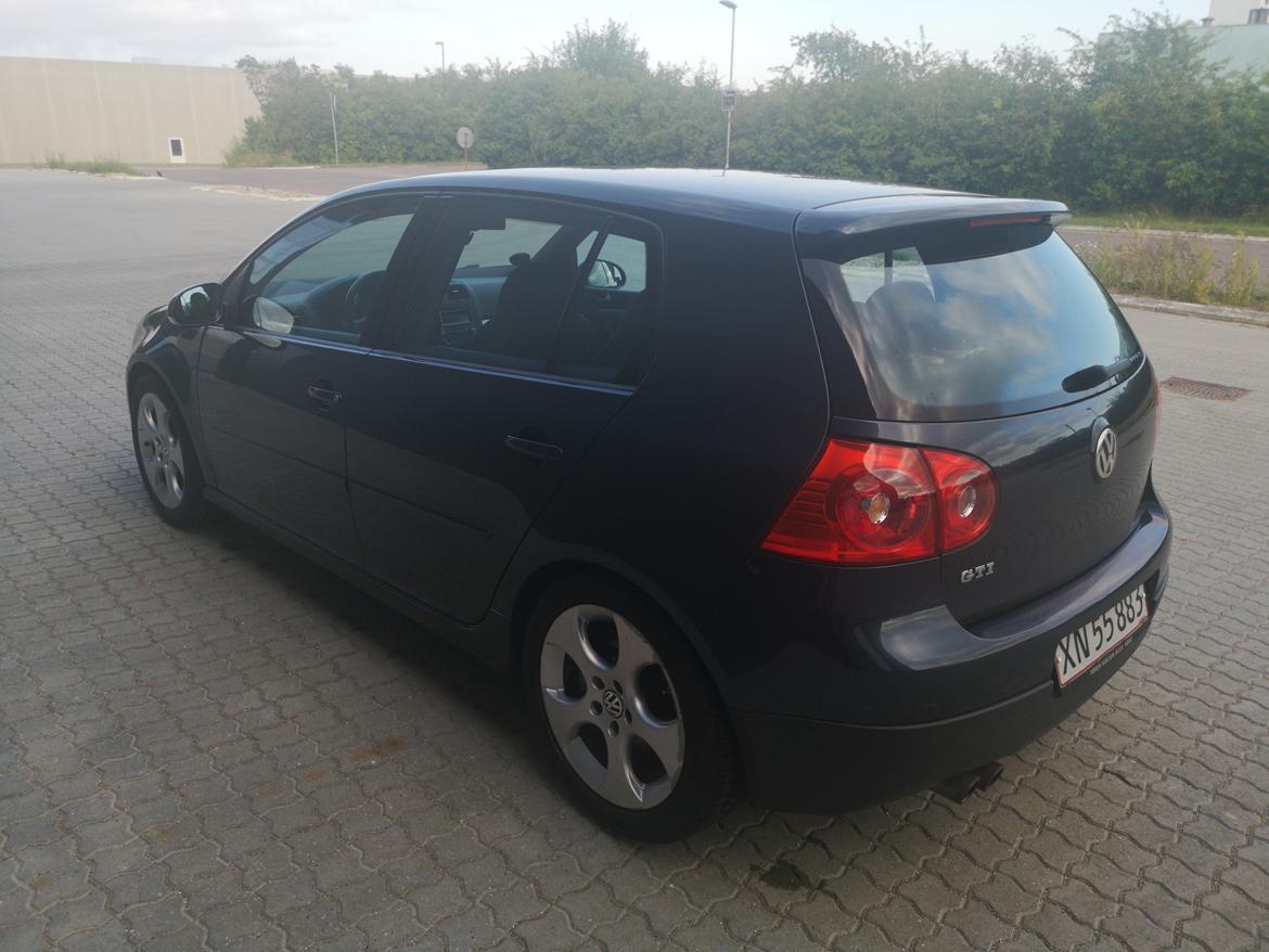 VW Golf MK5 GTI [Solgt]  billede 8