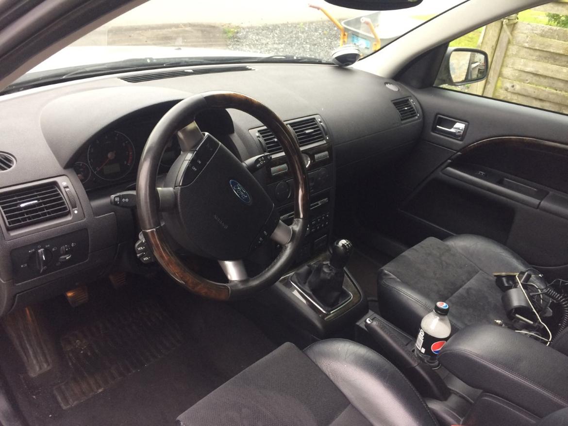 Ford Mondeo  Ghia 5d Hatchback model billede 10