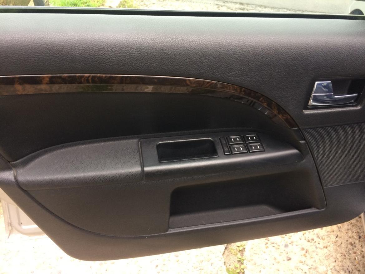 Ford Mondeo  Ghia 5d Hatchback model billede 11