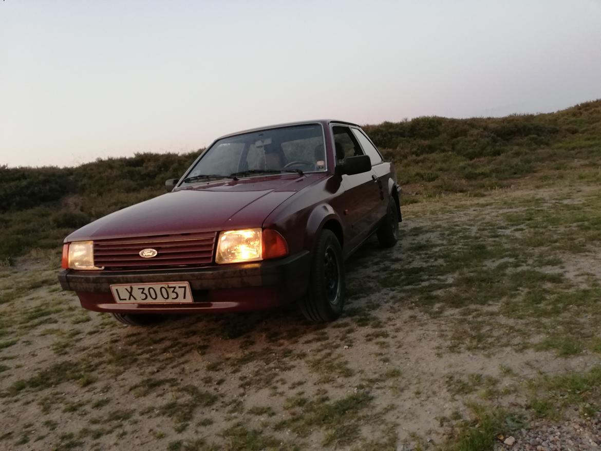 Ford Escort mk3 1.1 billede 3