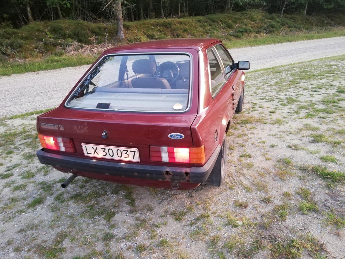 Ford Escort mk3 1.1 billede 4