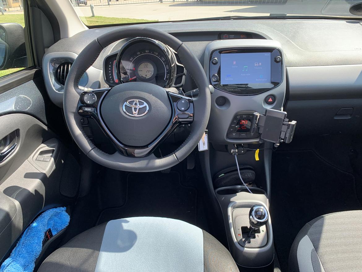 Toyota Aygo X-Sky X-Shift billede 5