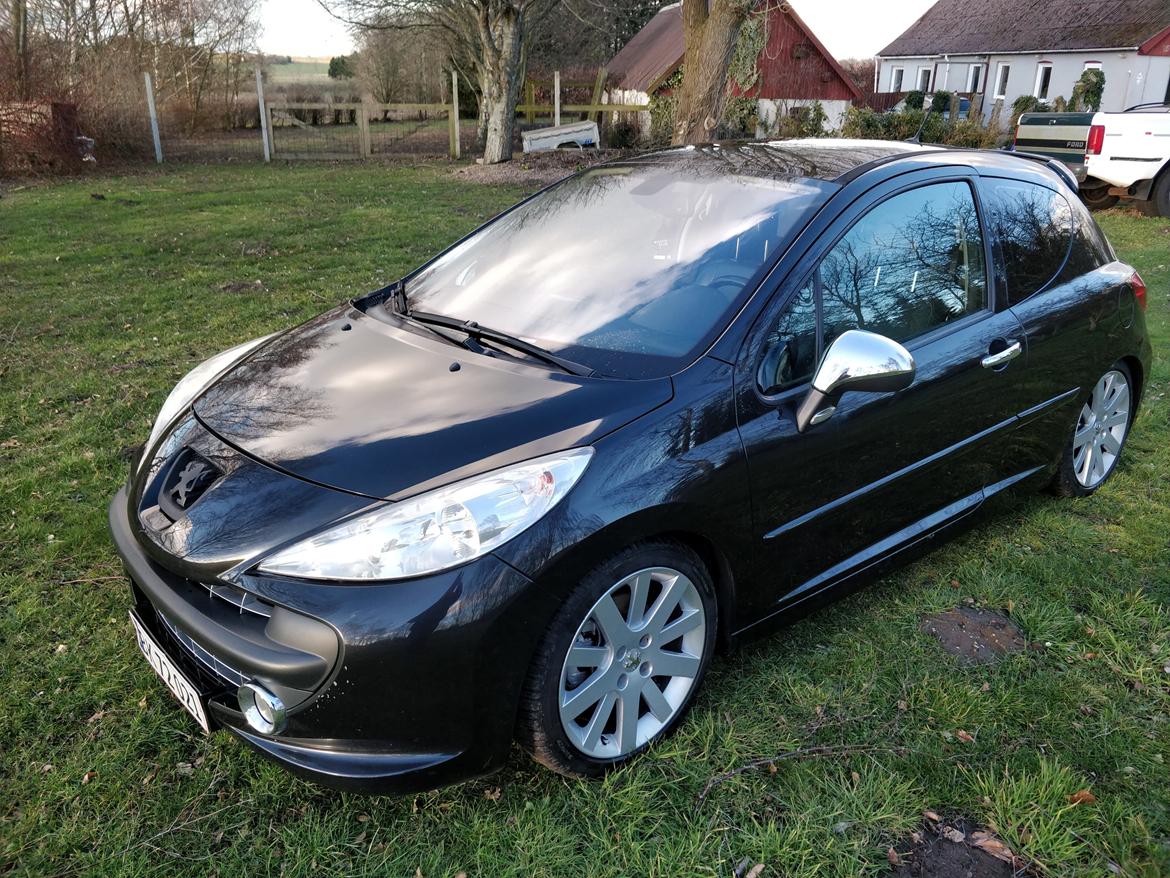 Peugeot 207 gt billede 2