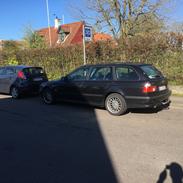 BMW 528i Touring E39