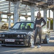 BMW E30