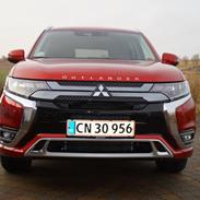 Mitsubishi Outlander 2,4 PHEV AWD