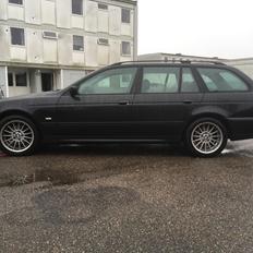 BMW 528i Touring E39