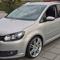 VW Touran 2.0 TDI 170 HK Highline DSG