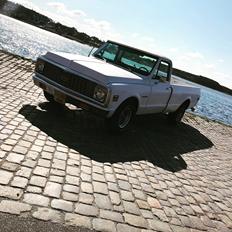 Chevrolet C10 Custom Fleetside 